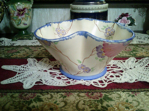Vintage 1930s floral bowl - floral, vase